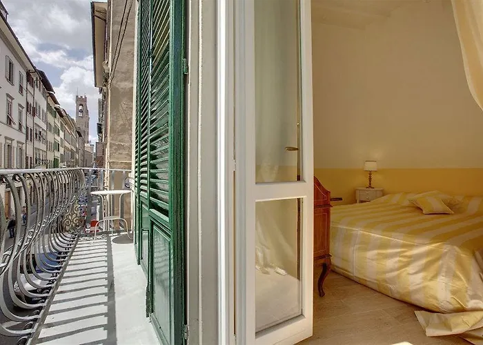 Windows On Hotel Florence