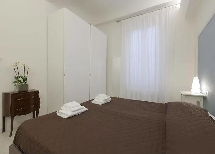 Hotel Windows On Florence